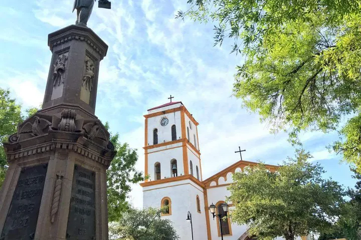 Vista de Lampazos de Naranjo