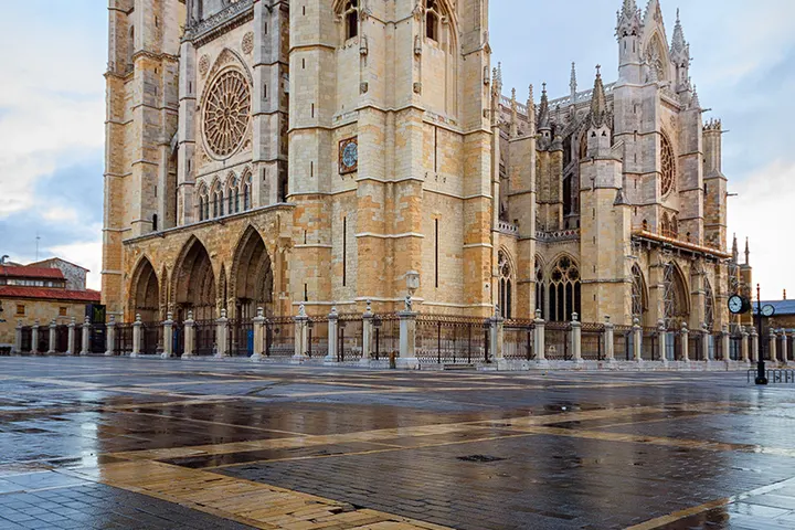 Vista de León