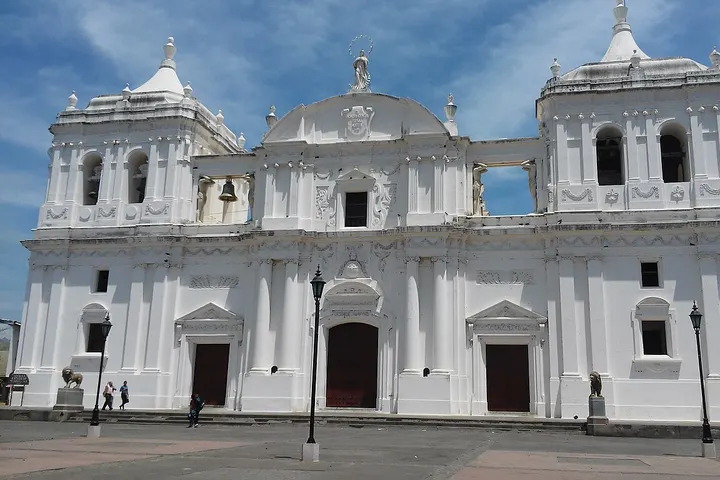 Vista de León