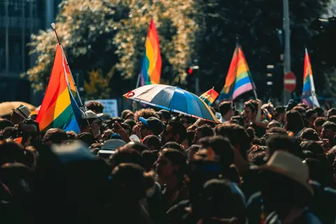 Ambiente de la sala de chat de Chueca Andalucía