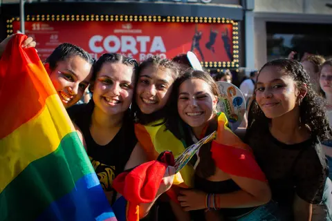 Ambiente de la sala de chat de Chueca Canarias