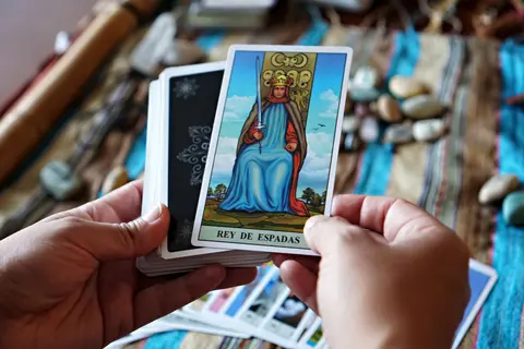 Ambiente de la sala de chat de Lectura de tarot