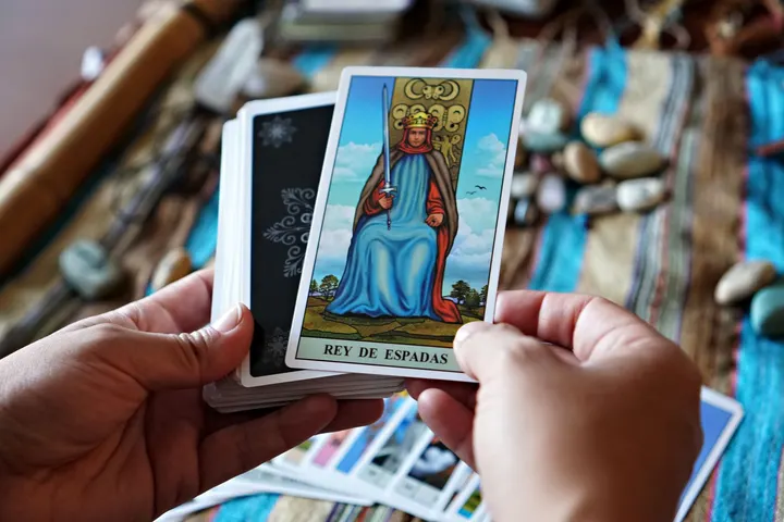 Ambiente de la sala de chat de Lectura de tarot