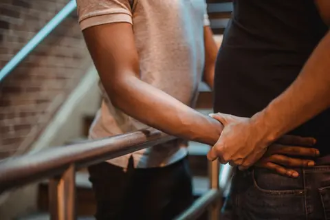Ambiente de la sala de chat de Telegram Gay
