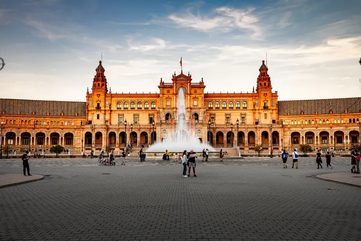 Ambiente de la sala de chat de Telegram Sevilla